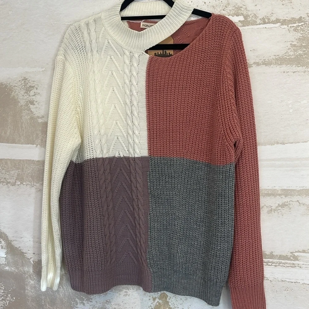 Main Strip Color block sweater size medium (nwt)